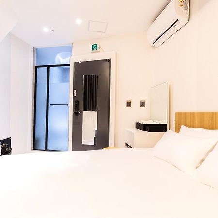 U Stay Myeongdong Seoul Ngoại thất bức ảnh
