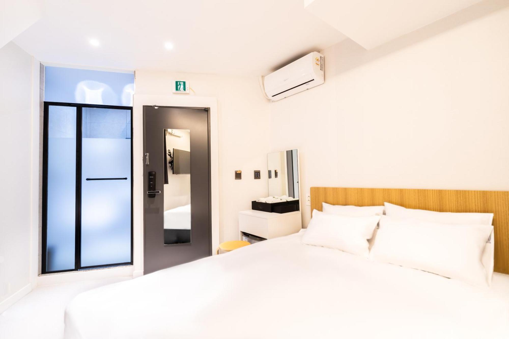 U Stay Myeongdong Seoul Ngoại thất bức ảnh