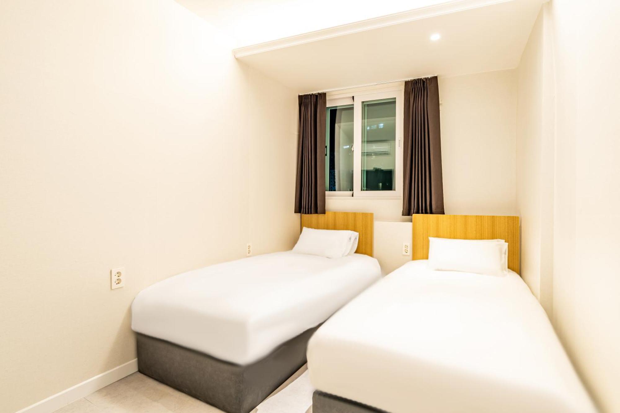 U Stay Myeongdong Seoul Ngoại thất bức ảnh